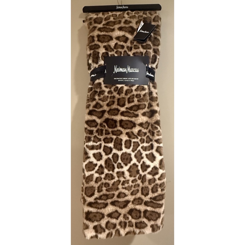 Neiman Marcus Leopard Animal Print Faux Fur Mink Throw Blanket Cheetah 50" × 70"